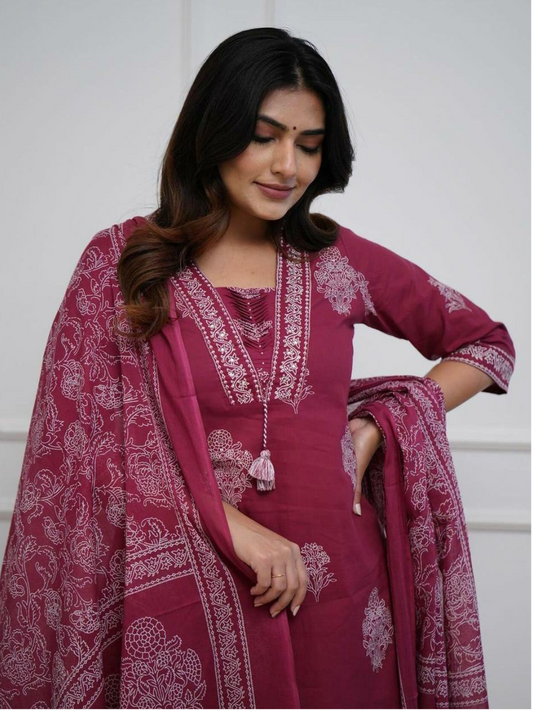 Maroon Cotton Kurta And Pant Set With Mulmul Dupatta