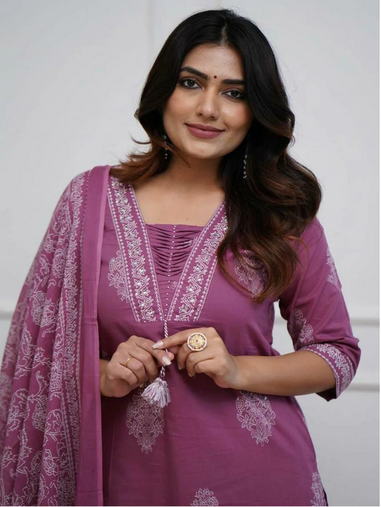 Light Plum Cotton Kurta and Pant Set with Mulmul Dupatta
