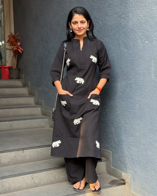Chic & Playful: Black Elephant-Print Kurta Set for Effortless Style