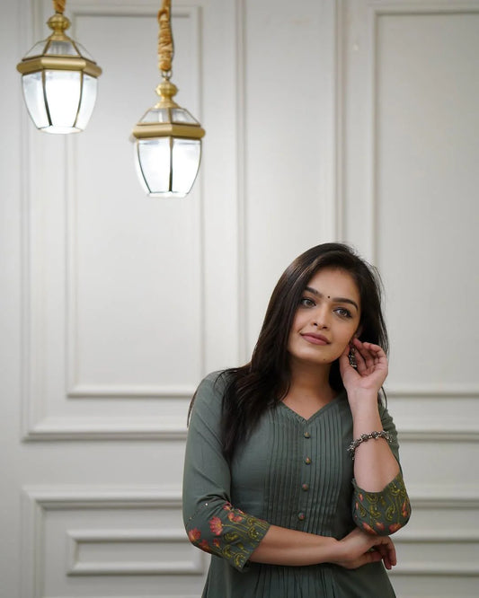 Olive Bloom  Green Cotton Embroidery Kurta Set